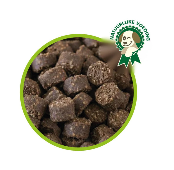 8718104471764 Honden snacks - Rund - 450 gram